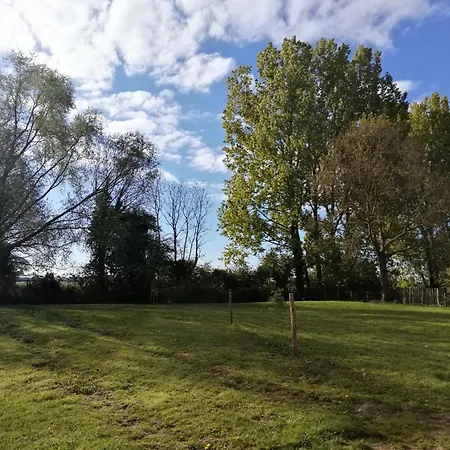 Nyaraló Dans Mon Jardin *